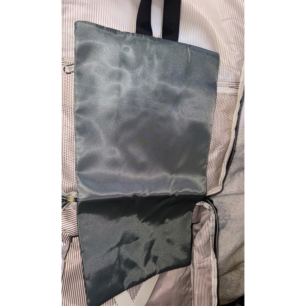 LoveVook Laptop Carryon Travel Backpack 40 L W/ 3 Packing Cubes 18 X 14 Gray NWT - Picture 11 of 16